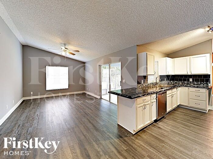 Building Photo - 314 Stendal Rd NW