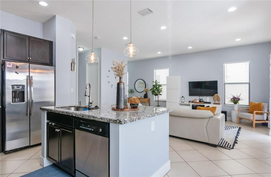 Building Photo - 9865 W 34th Ct