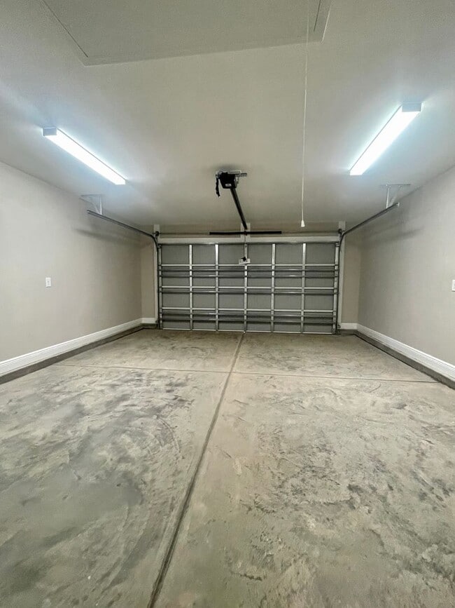 Building Photo - 3124 Belgrove Ln