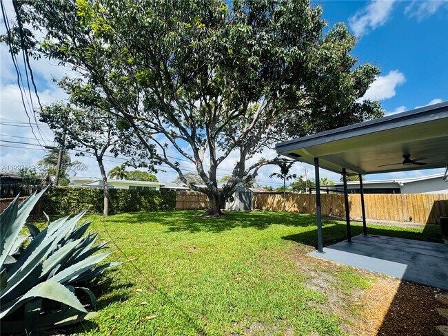 Building Photo - 8791 NW 12th St