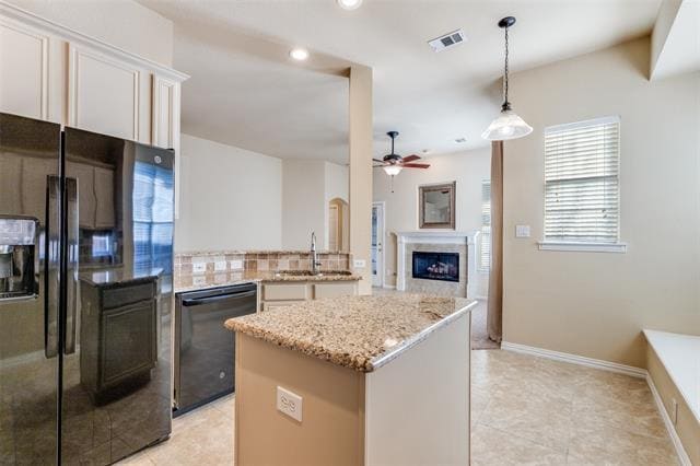 Building Photo - 305 Parkhurst Ln