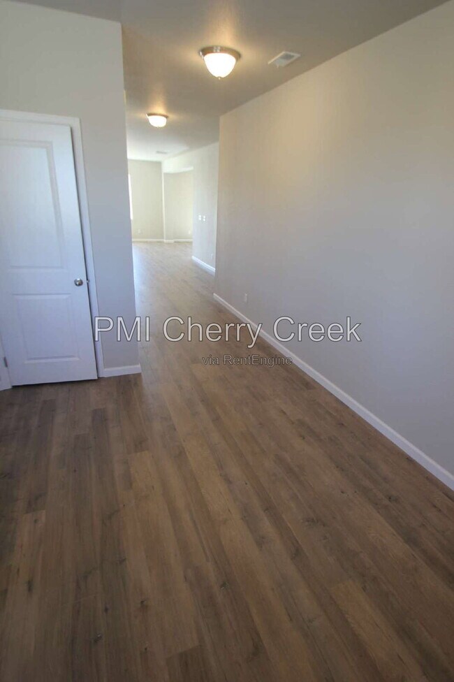Building Photo - 3488 Swabuck Pl
