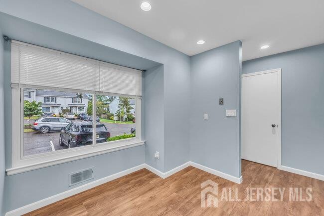 Building Photo - 54 Dogwood Ct