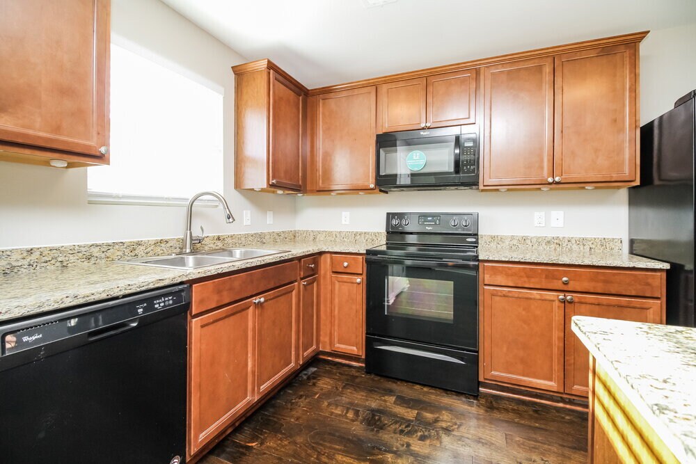 Building Photo - 3511 Pitchers Ln