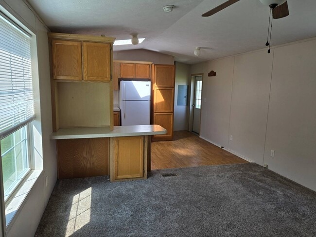 Building Photo - 1301 OH-523