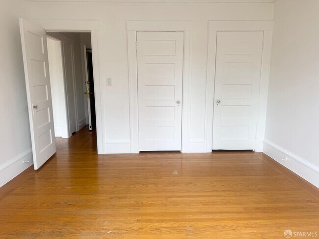 Building Photo - 1459 Haight St