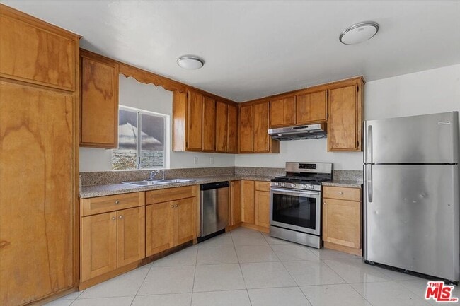 Building Photo - 4133 Bemis St