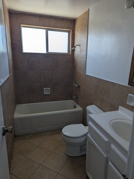 Building Photo - 7123 Lime Ave
