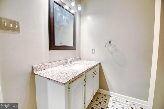 Building Photo - 800 Baltimore Annapolis Blvd