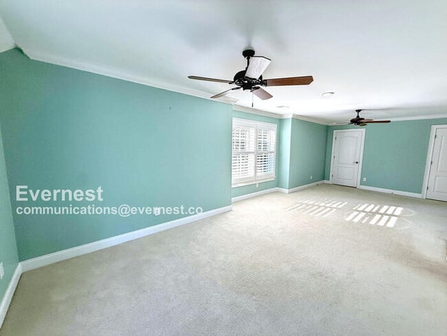 Building Photo - 1119 Hardwood Cove Rd