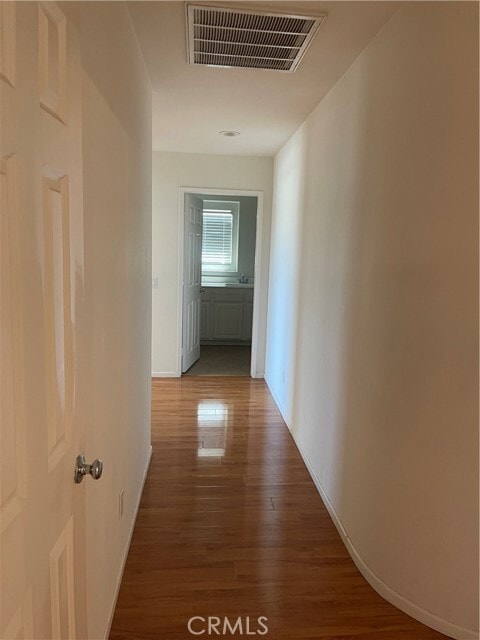 Building Photo - 37075 Parkway Dr