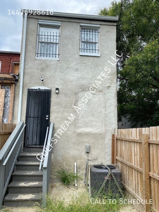 Building Photo - 1903 McHenry St