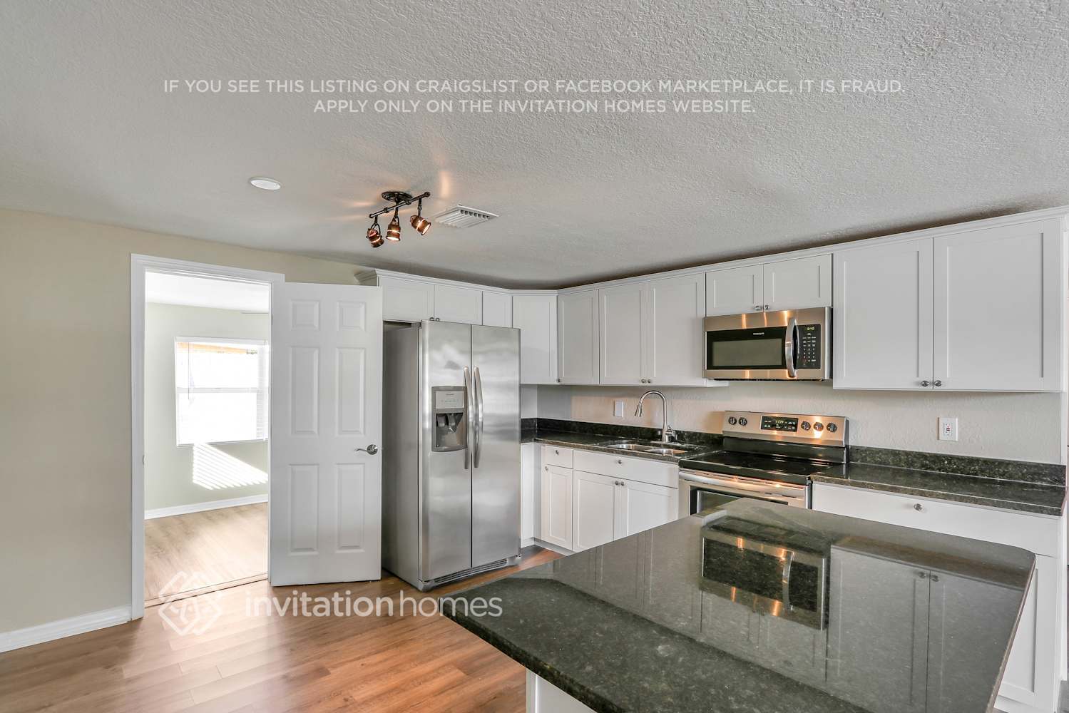 Building Photo - 7201 Palisade Dr