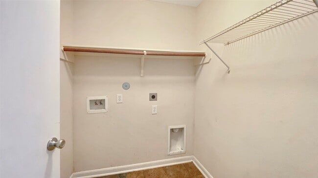 Building Photo - 2614 Skyview Knoll Ct