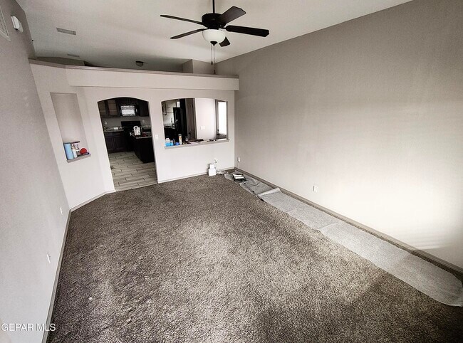 Building Photo - 4552 Josefina Santillana St