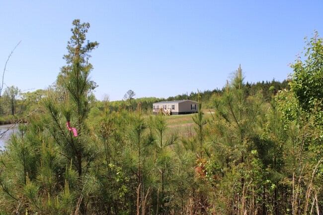 Building Photo - 818 W Grantville Rd