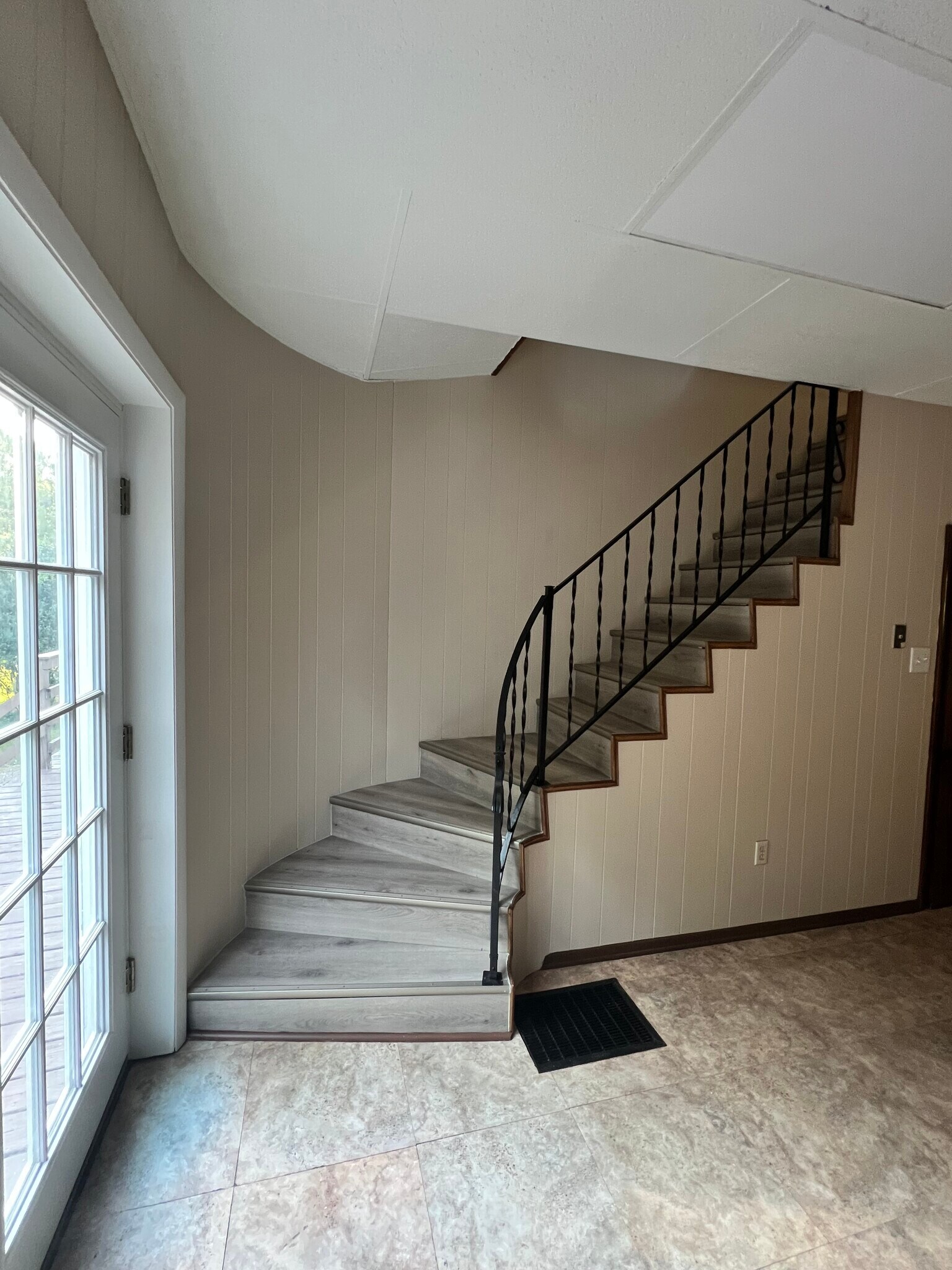 Stair well - 51 Little Deer Creek Rd