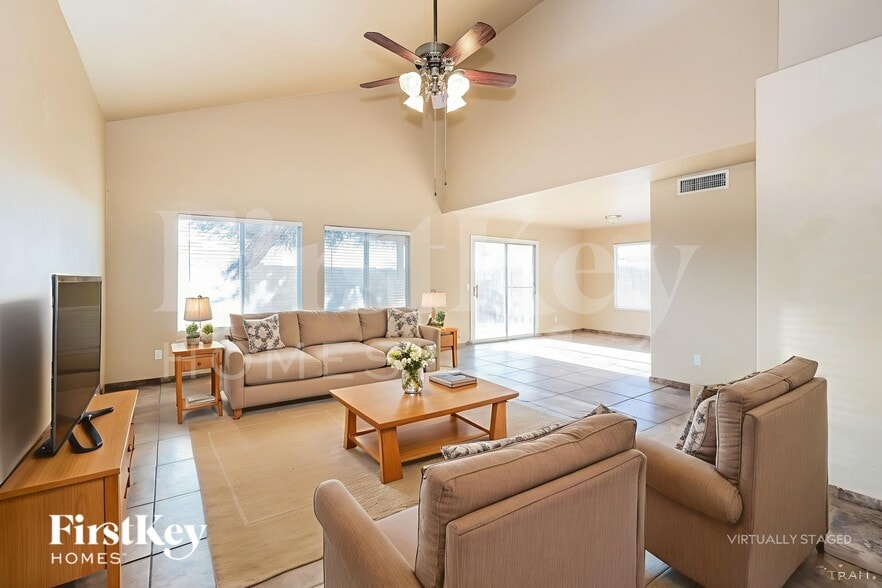 Building Photo - 7351 W Eva St