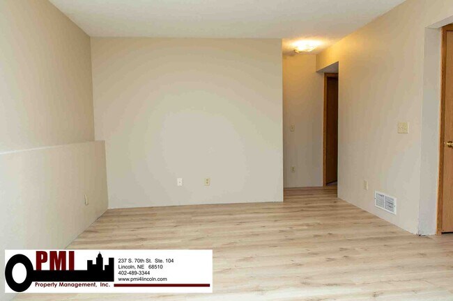 Building Photo - 1758 N 27th St