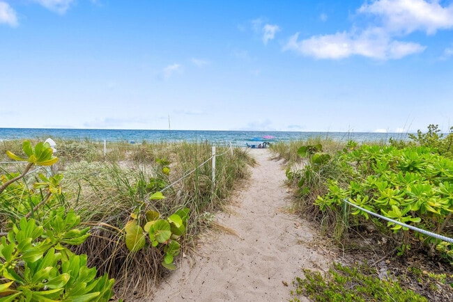 Building Photo - 1461 S Ocean Blvd