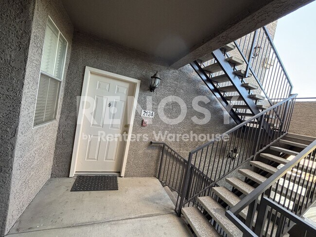 Building Photo - Beautiful Condo The Cliff At North Mountain!