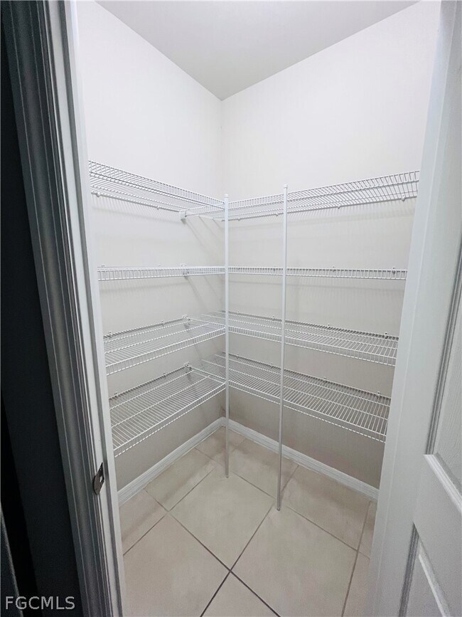 Building Photo - 10601 Crossback Ln