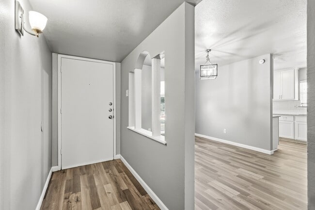 Building Photo - 3BR/2.0BA Single Family - Carrollton