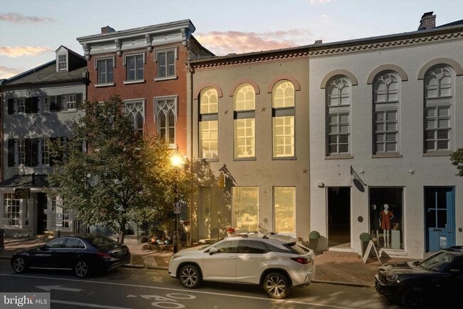 Building Photo - 317 Cameron St