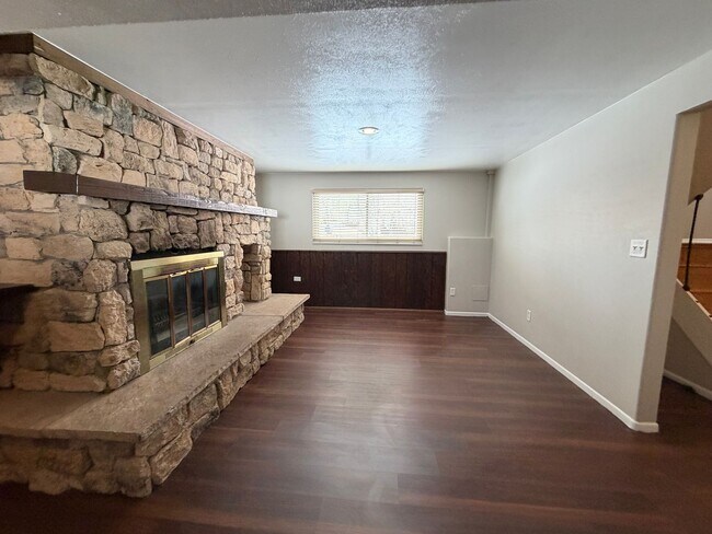 Building Photo - 4-Bed Home Near Clement Park with Entertainer’s Basement & Outdoor Oasis