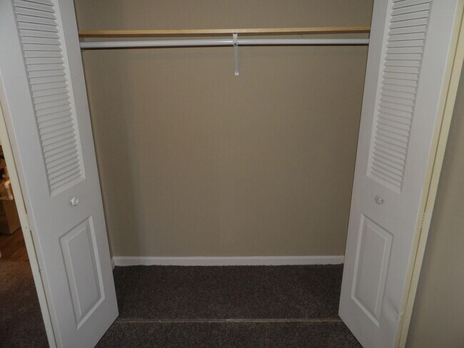 Building Photo - 434 Harrodswood Rd