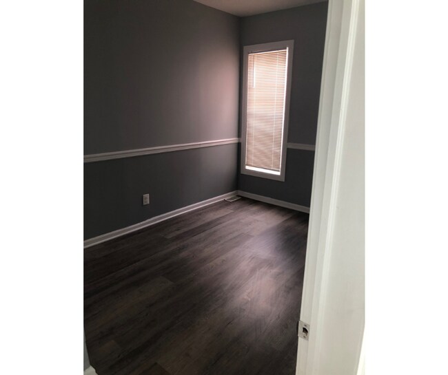 Building Photo - 3832 Cottage Ave