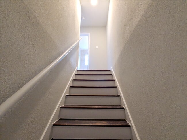 Building Photo - 505 13th St N