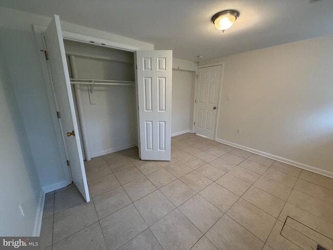 Building Photo - 4032 Olley Ln