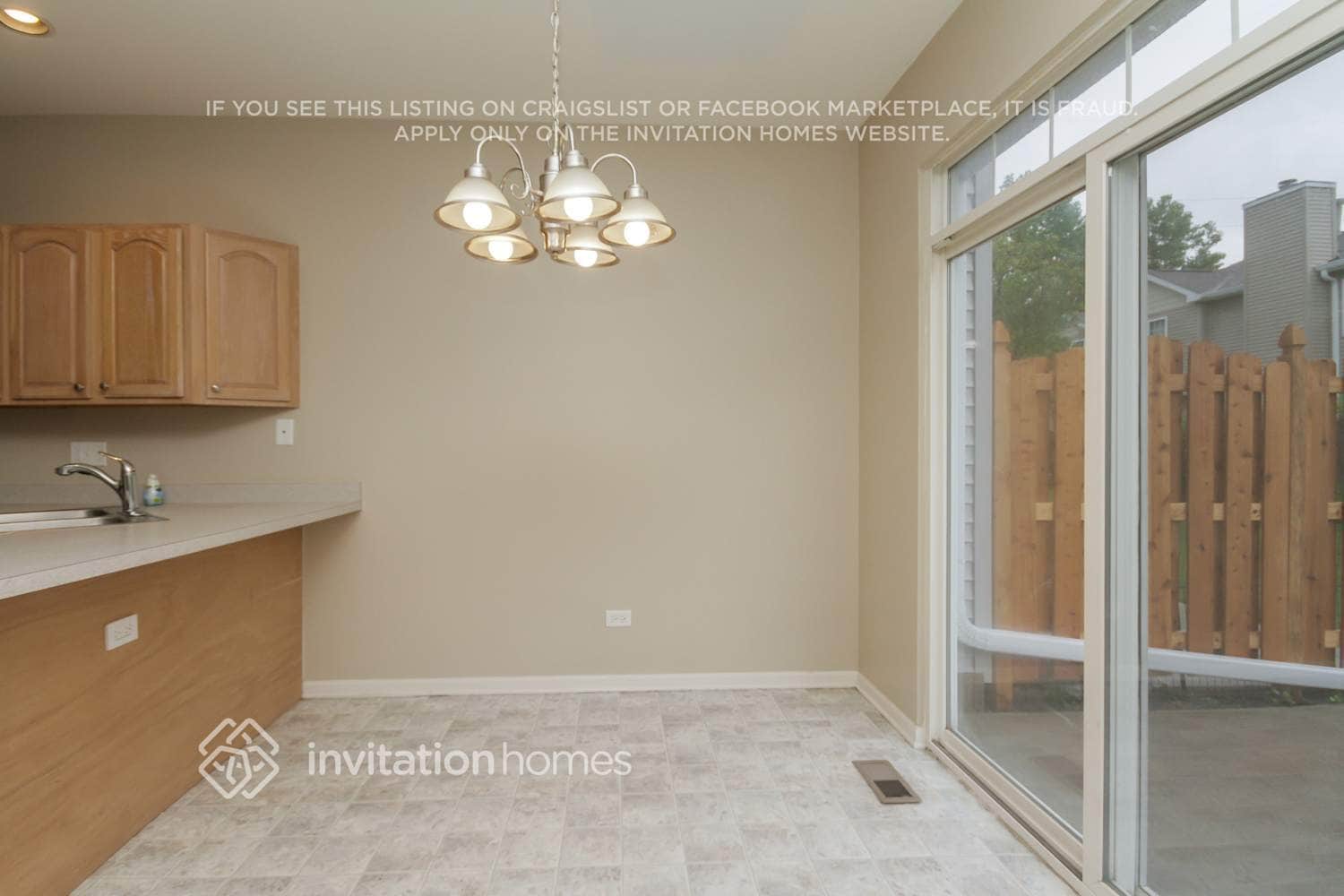 Building Photo - 3862 Pathfinder Ln
