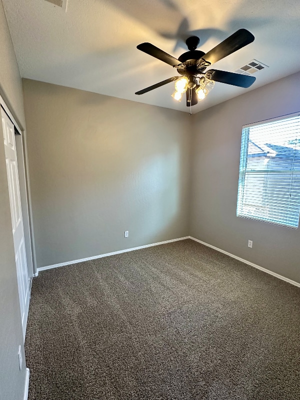 Building Photo - 158 W Laurel Ct
