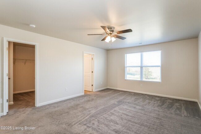 Building Photo - 621 Toll House Ct