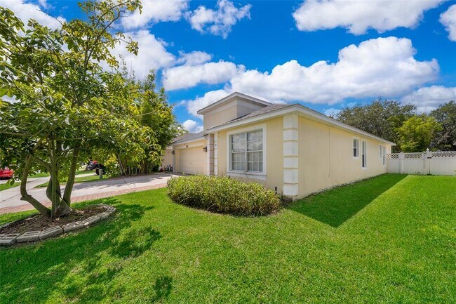 Building Photo - 2950 Conner Ln