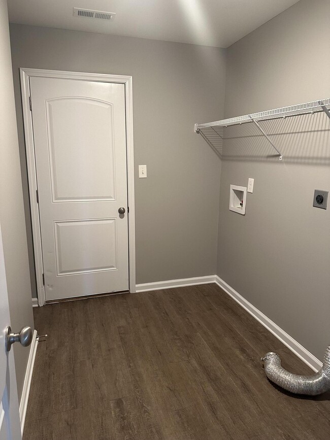 Building Photo - 2605 Hailey Rose Way