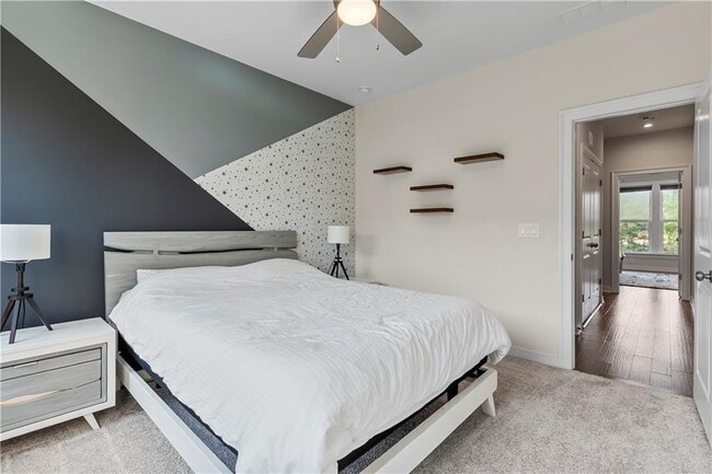 Building Photo - 2076 Holtz Ln