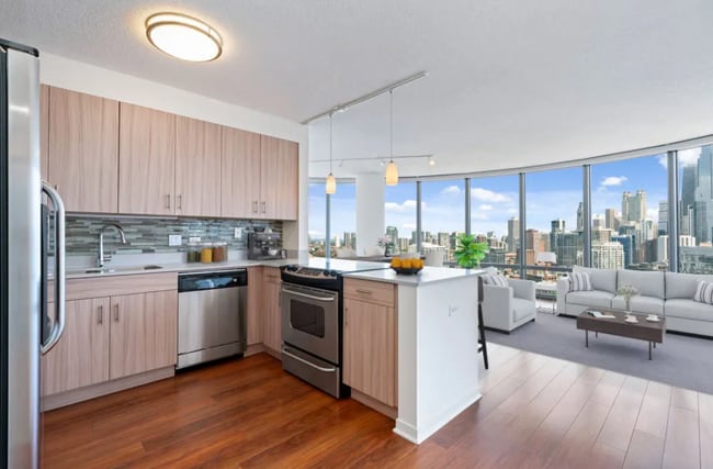 Building Photo - 645 N Kingsbury St