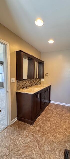 Building Photo - 707 Boulder Dr