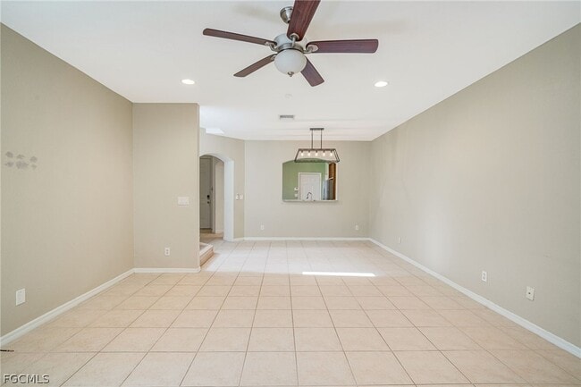 Building Photo - 3174 Antica St