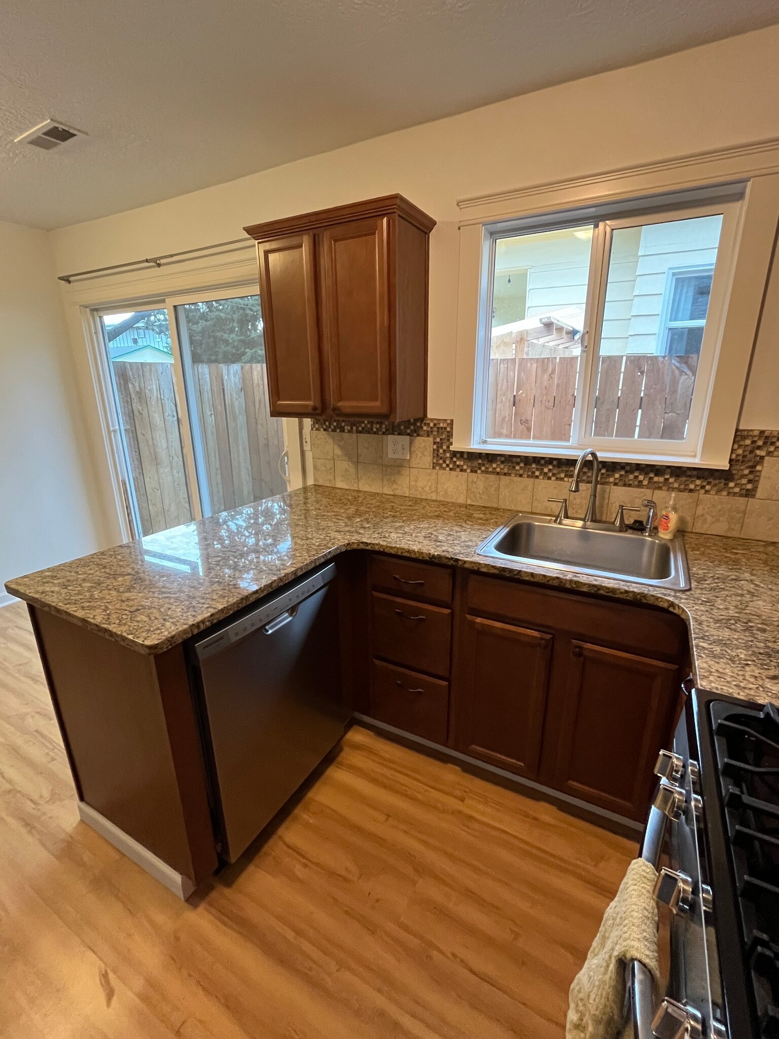 Building Photo - 3616 SE 67th Ave