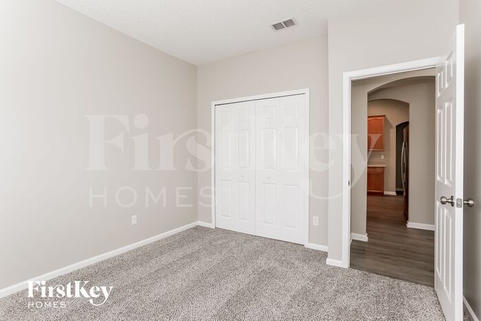 Building Photo - 2516 Cedar Trace Dr W