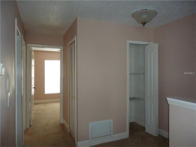 Building Photo - HIDDEN CREEK CONDO-1602 Bending Brook Way ...