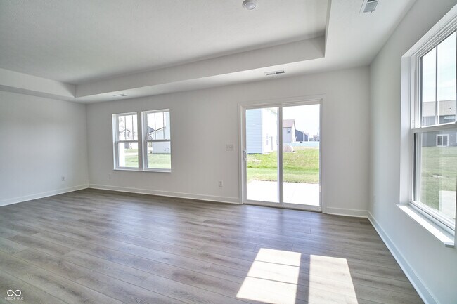 Building Photo - 8699 Maroska St