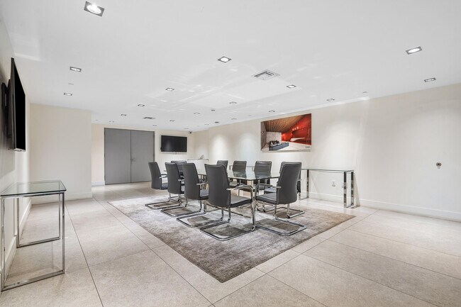 Building Photo - 1100 S Miami Ave