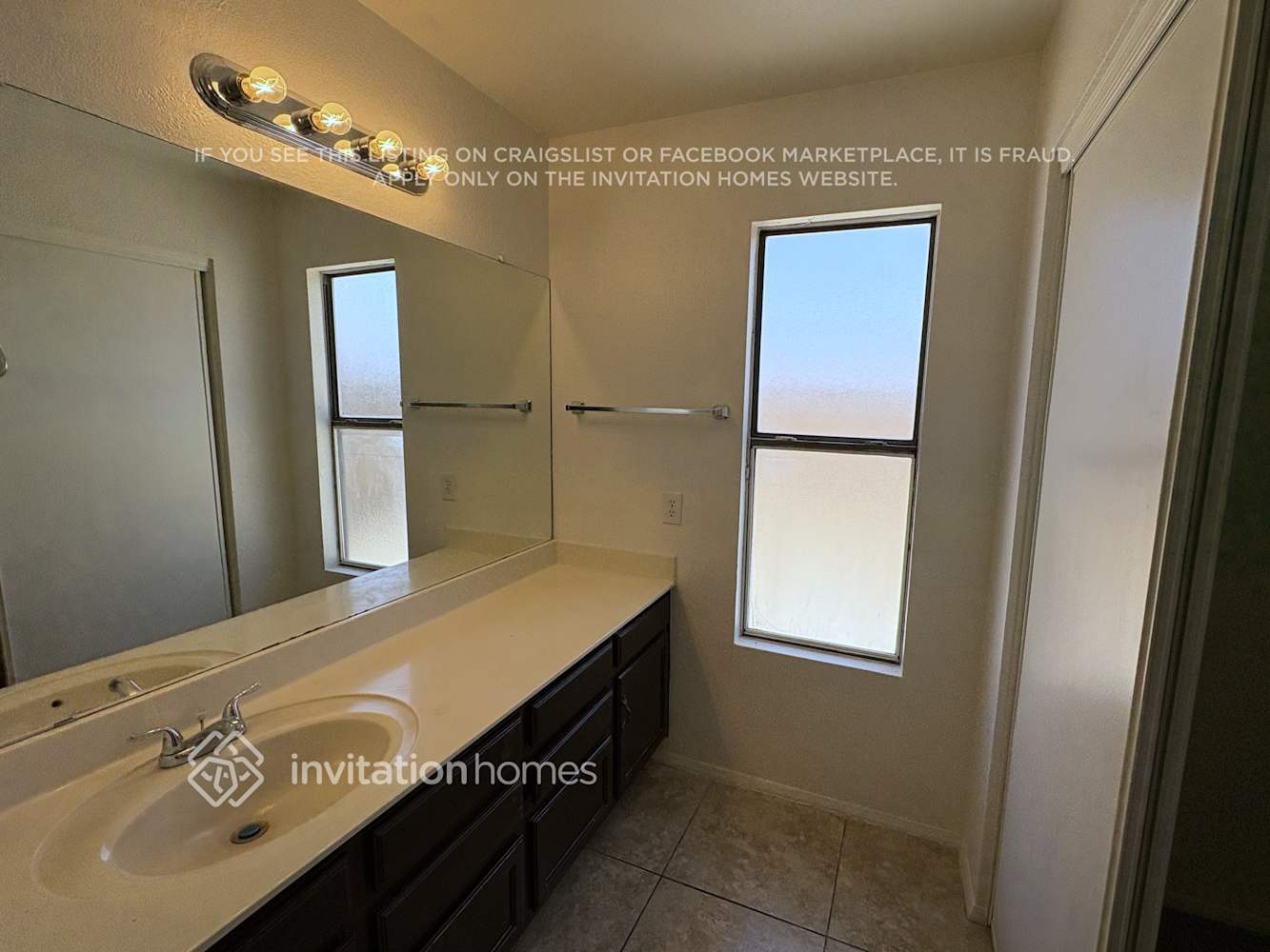 Building Photo - 4545 N 67th Ave