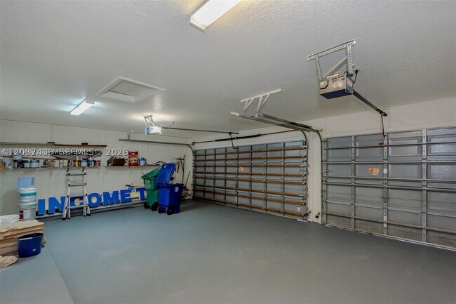 Building Photo - 17798 SW 36th St