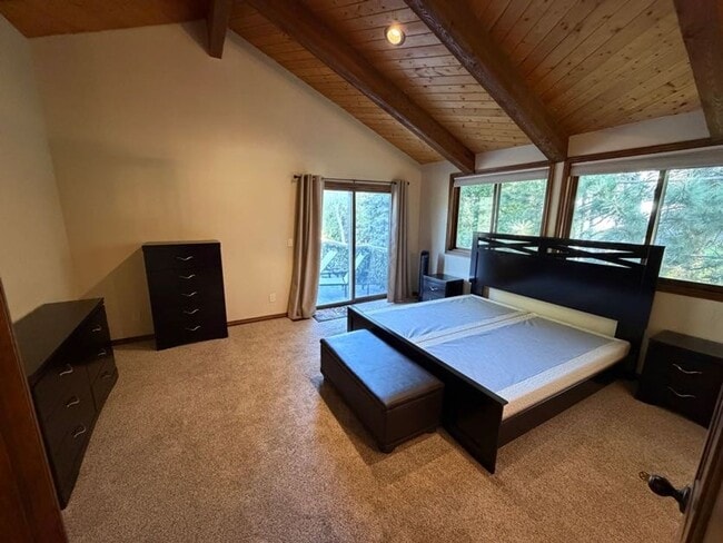 Building Photo - Beautiful Bountiful Home Near Temple & Mueller Park – Prime Location